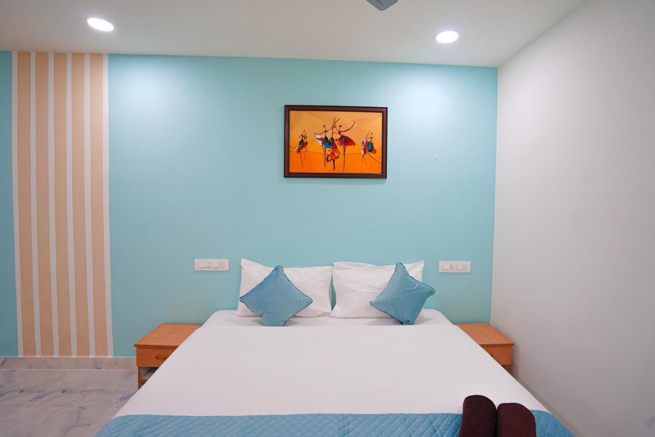 Mahasri Studio Apartments- Brand New Fully Furnished Air Conditioned Studio Apartments ตีรูปาติ ภายนอก รูปภาพ