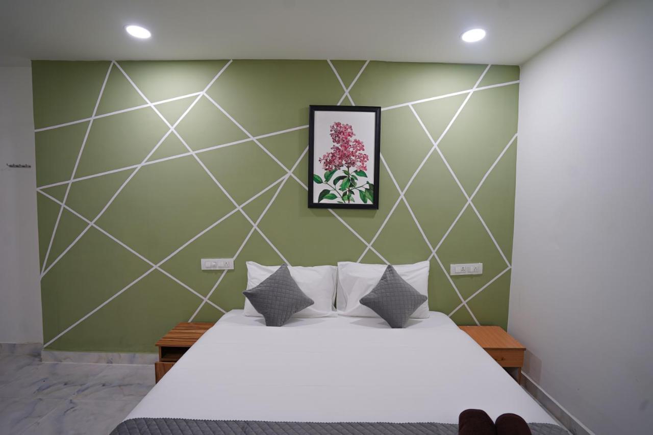 Mahasri Studio Apartments- Brand New Fully Furnished Air Conditioned Studio Apartments ตีรูปาติ ภายนอก รูปภาพ