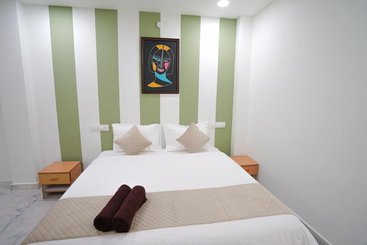 Mahasri Studio Apartments- Brand New Fully Furnished Air Conditioned Studio Apartments ตีรูปาติ ภายนอก รูปภาพ